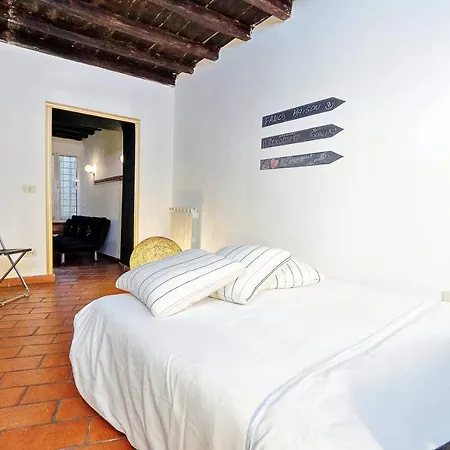 3Chic Maison Colosseo-3